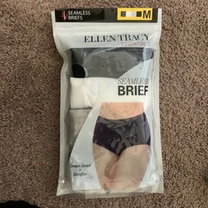 Brand new Ellen Tracy Essential Seamless Brief